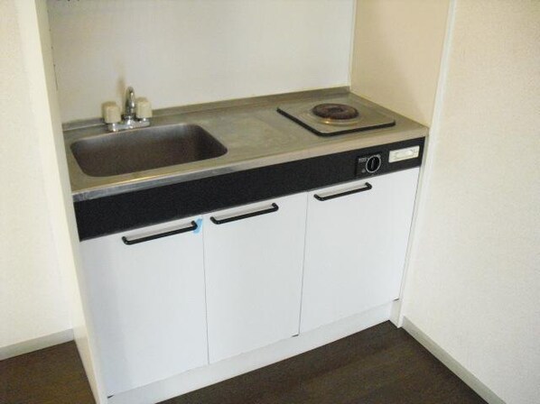 オーセンティックの物件内観写真